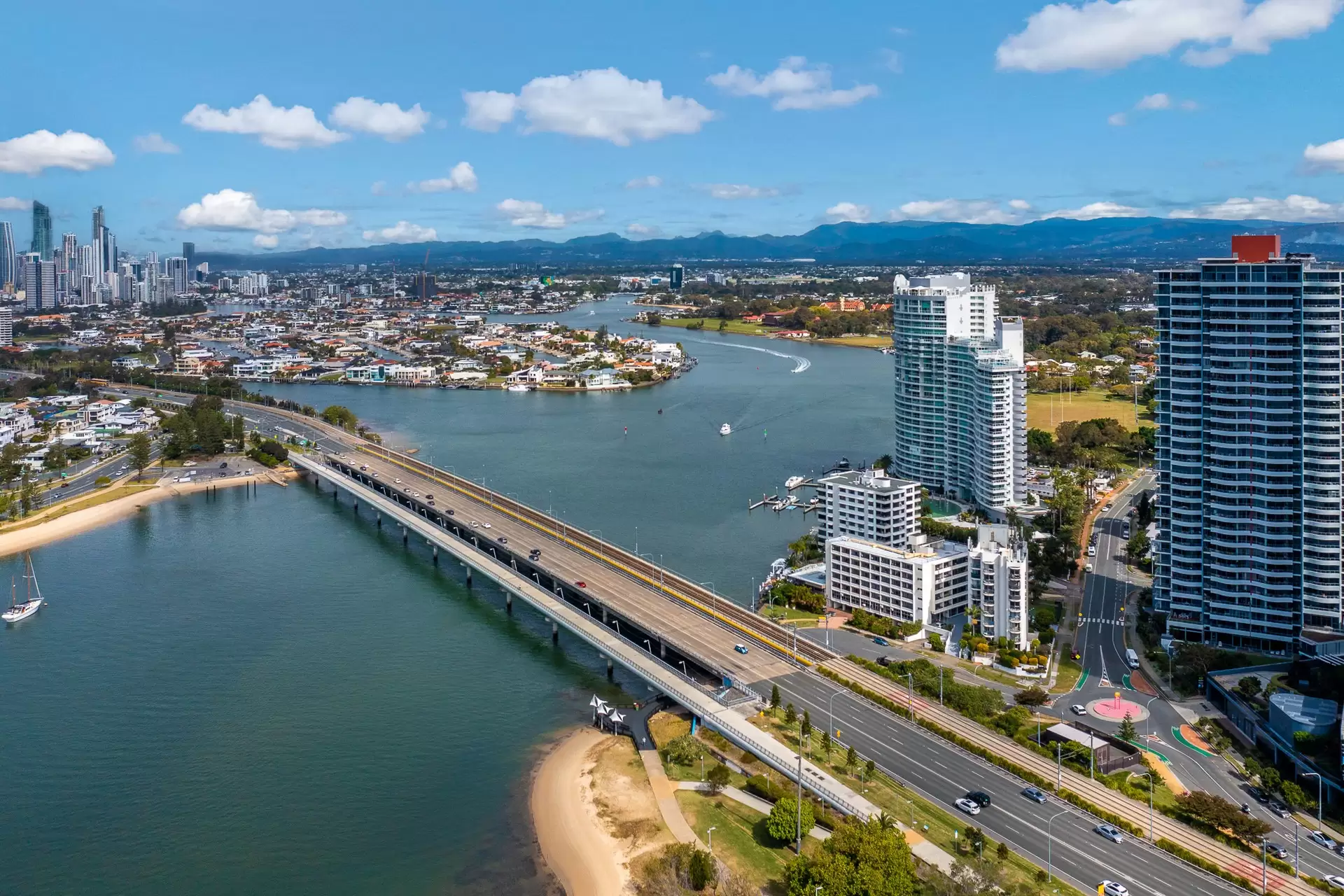 2905/4 Como Crescent, Southport Sold by Queensland Sotheby's International Realty - image 1