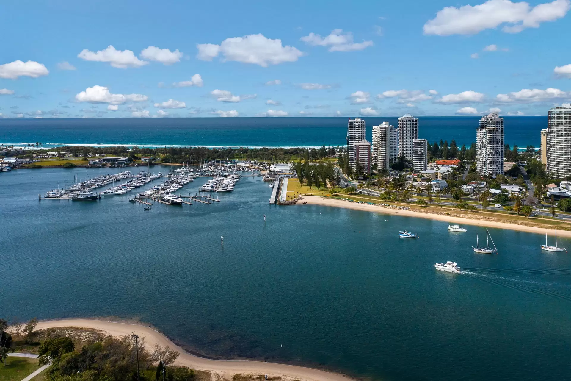 2905/4 Como Crescent, Southport Sold by  - image 1