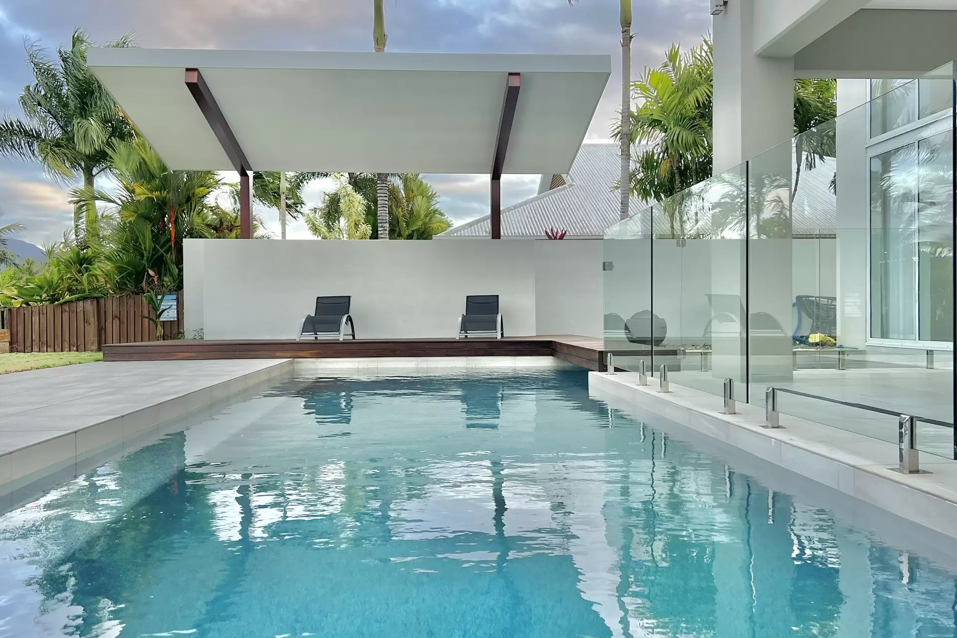 3 Cascade Drive, Port Douglas Sold by Queensland Sotheby's International Realty - image 1