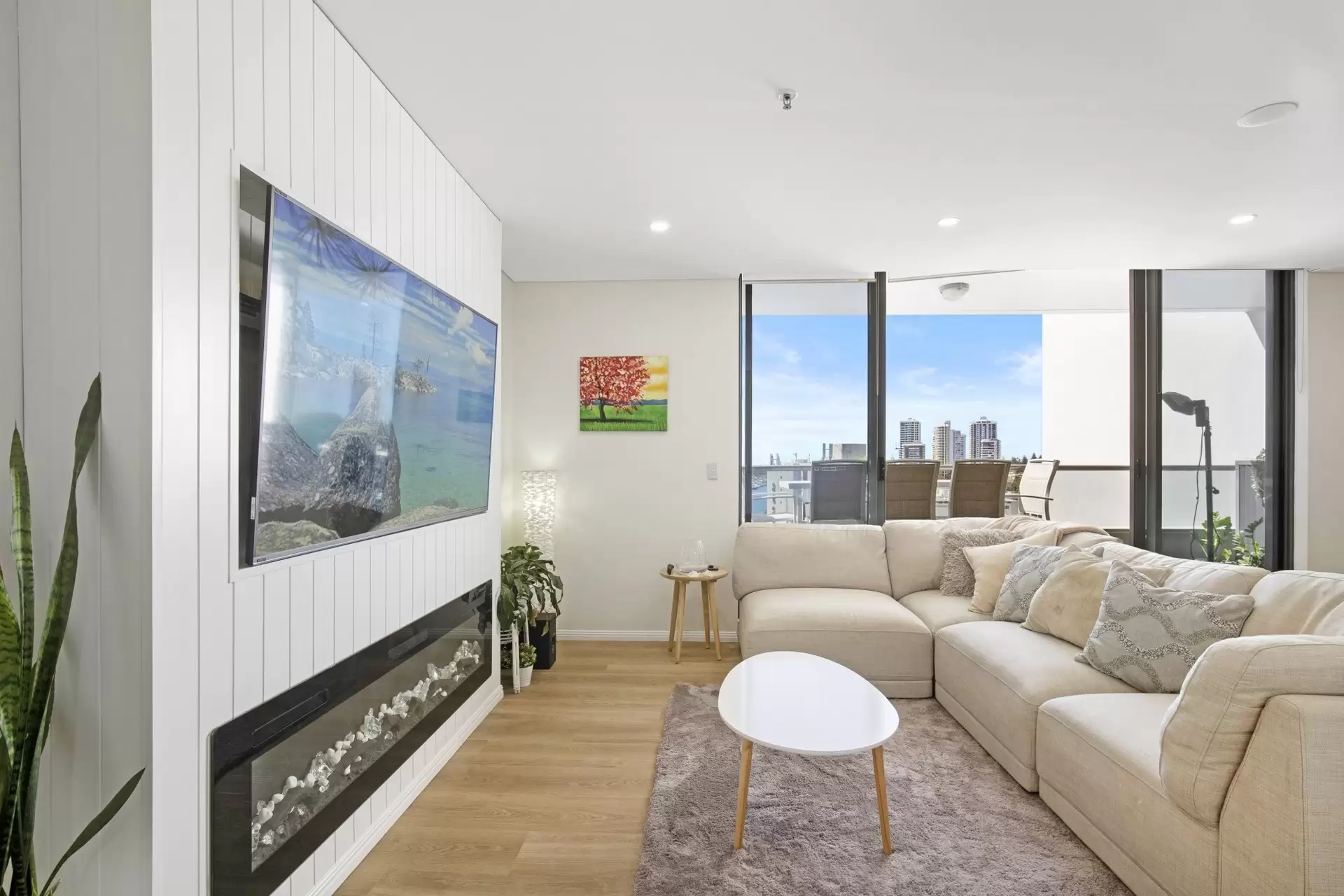 903/1 Aqua Street, Southport Sold by Queensland Sotheby's International Realty - image 1