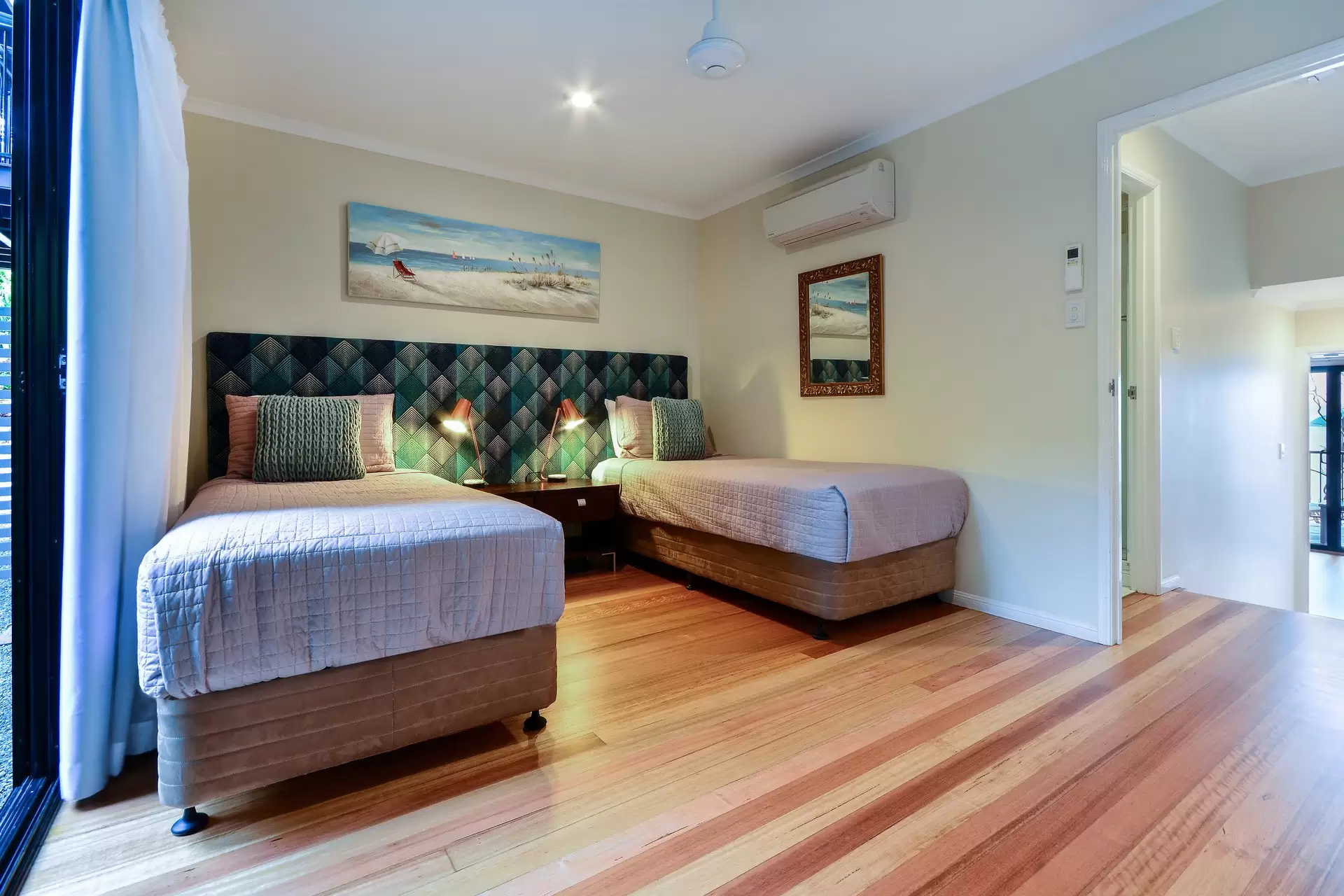 15/7 Acacia Drive, Hamilton Island Sold by Queensland Sotheby's International Realty - image 1