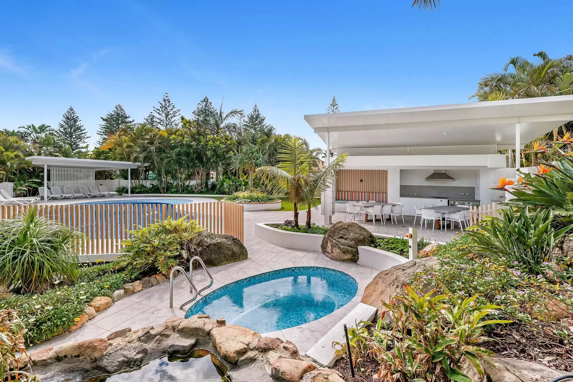 70/3645 Main Beach Parade, Main Beach Sold by Queensland Sotheby's International Realty - image 1