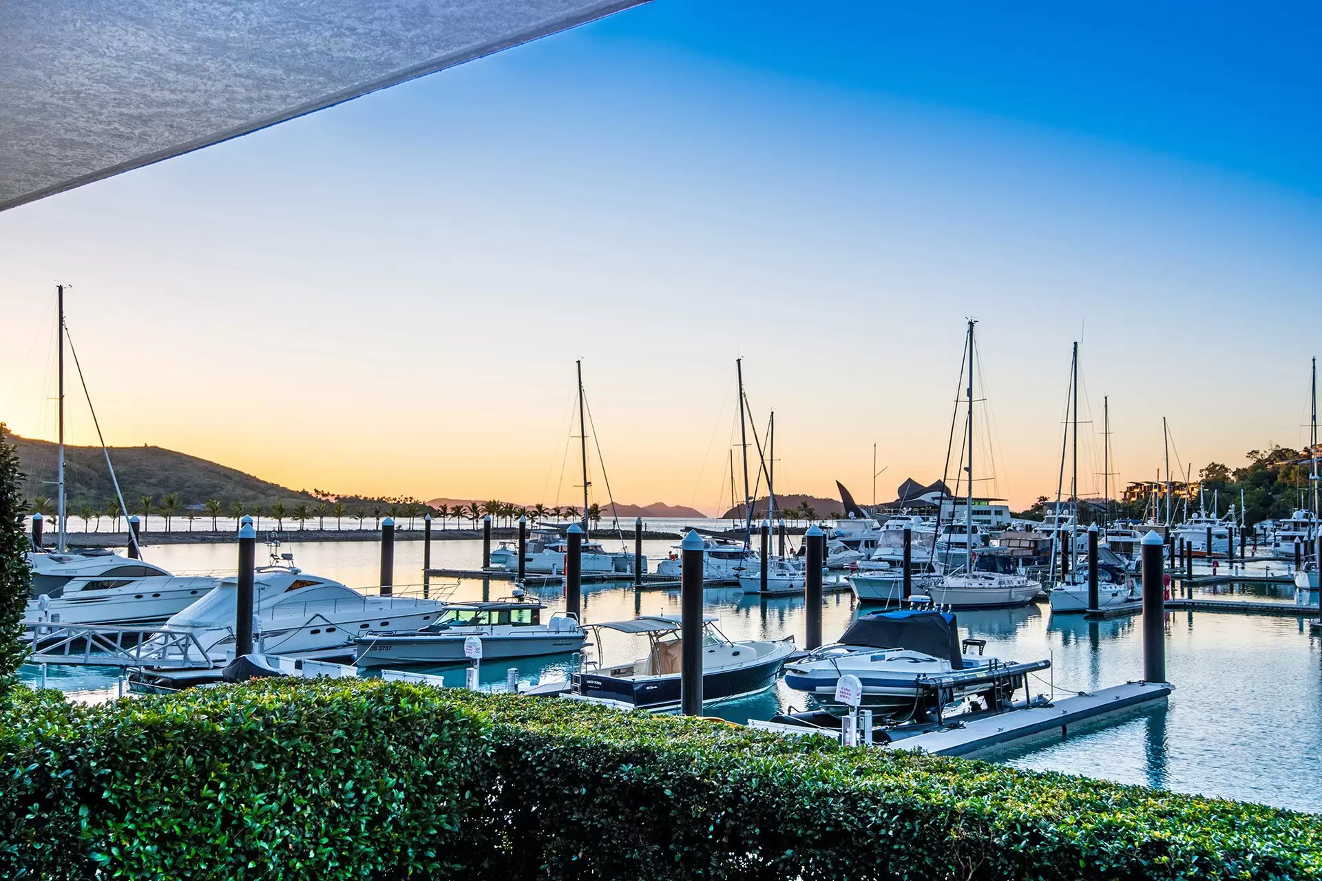 6/1 Airport Drive, Hamilton Island Sold by  - image 1