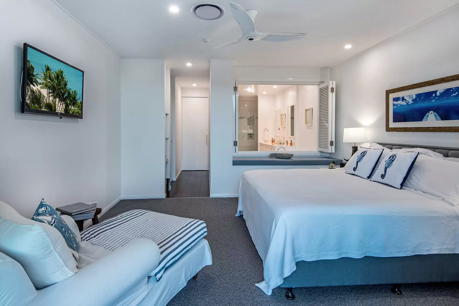 6/1 Airport Drive, Hamilton Island Sold by Queensland Sotheby's International Realty - image 1