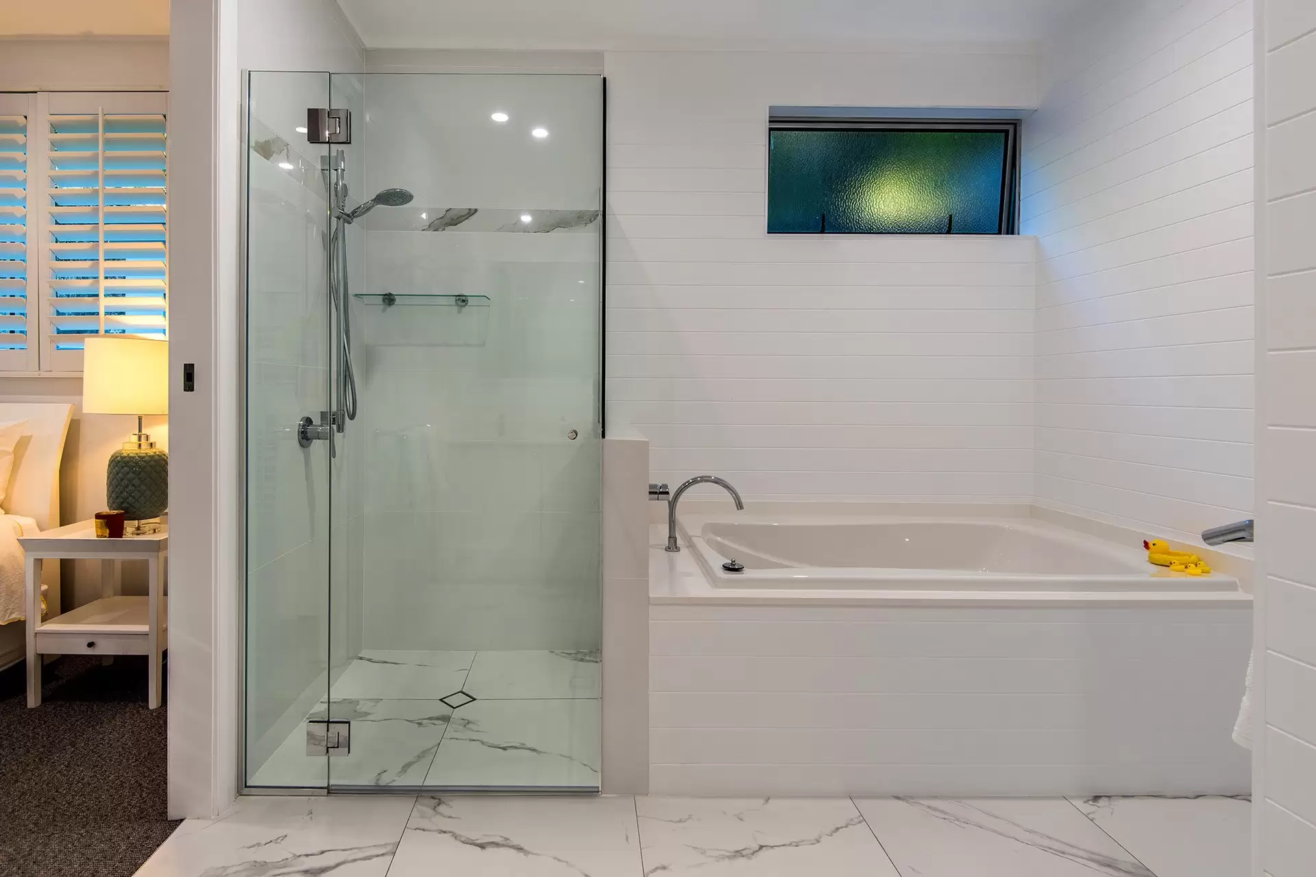 6/1 Airport Drive, Hamilton Island Sold by Queensland Sotheby's International Realty - image 1