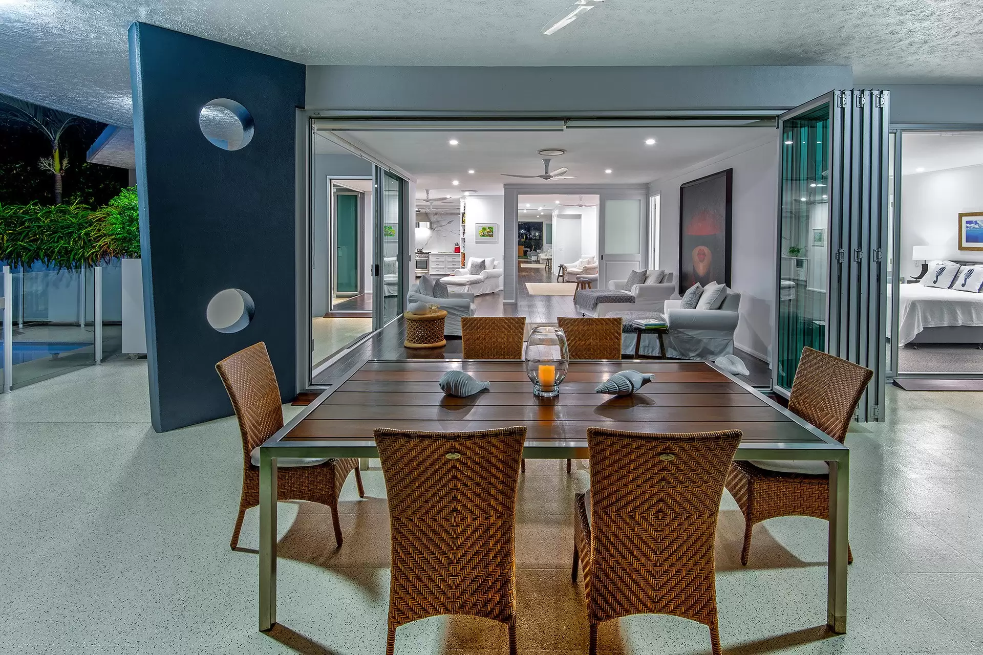 6/1 Airport Drive, Hamilton Island Sold by  - image 1