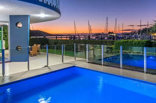 6/1 Airport Drive, Hamilton Island Sold by 