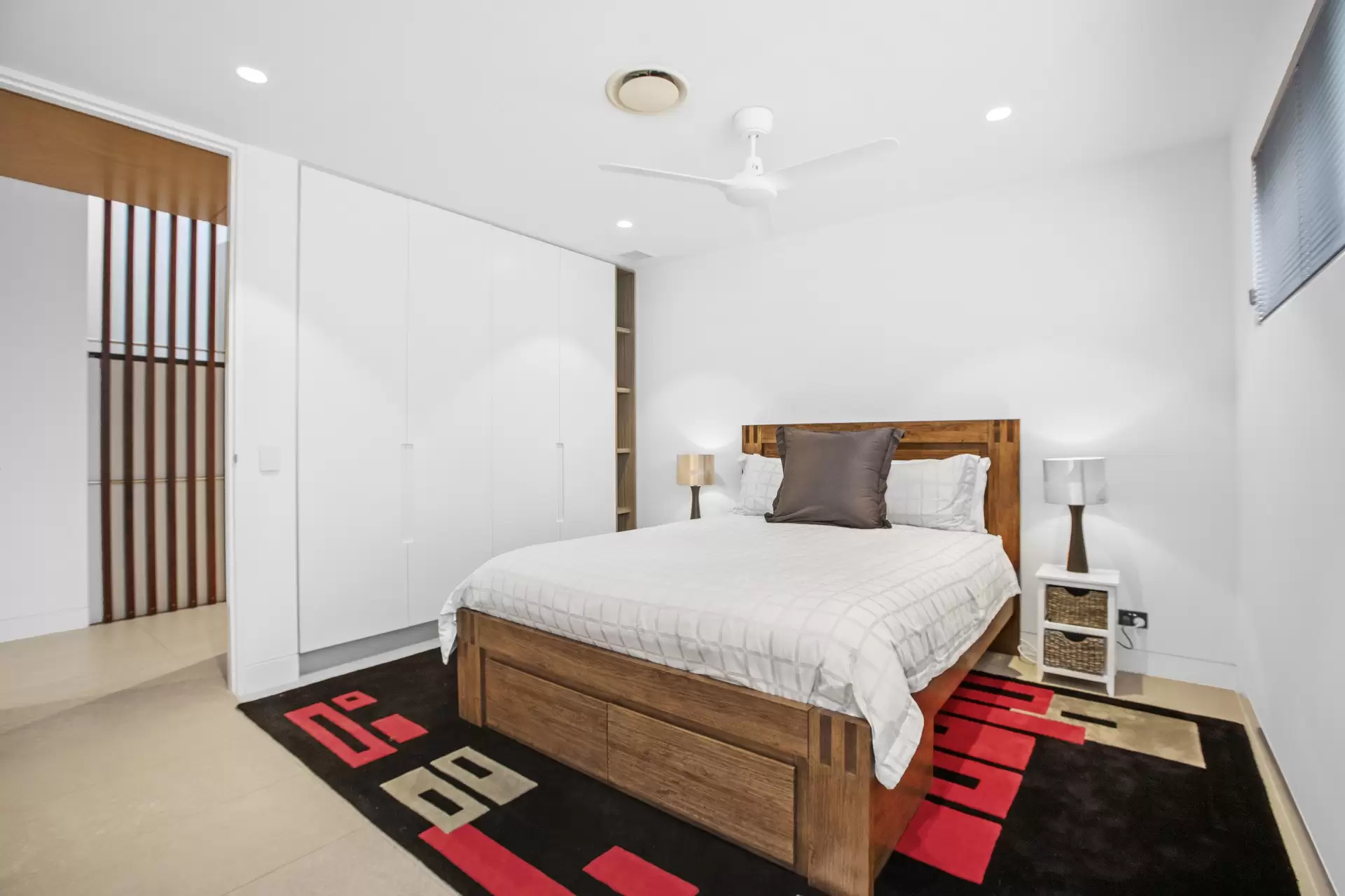 302/50 Woodroffe Avenue, Main Beach Sold by Queensland Sotheby's International Realty - image 1