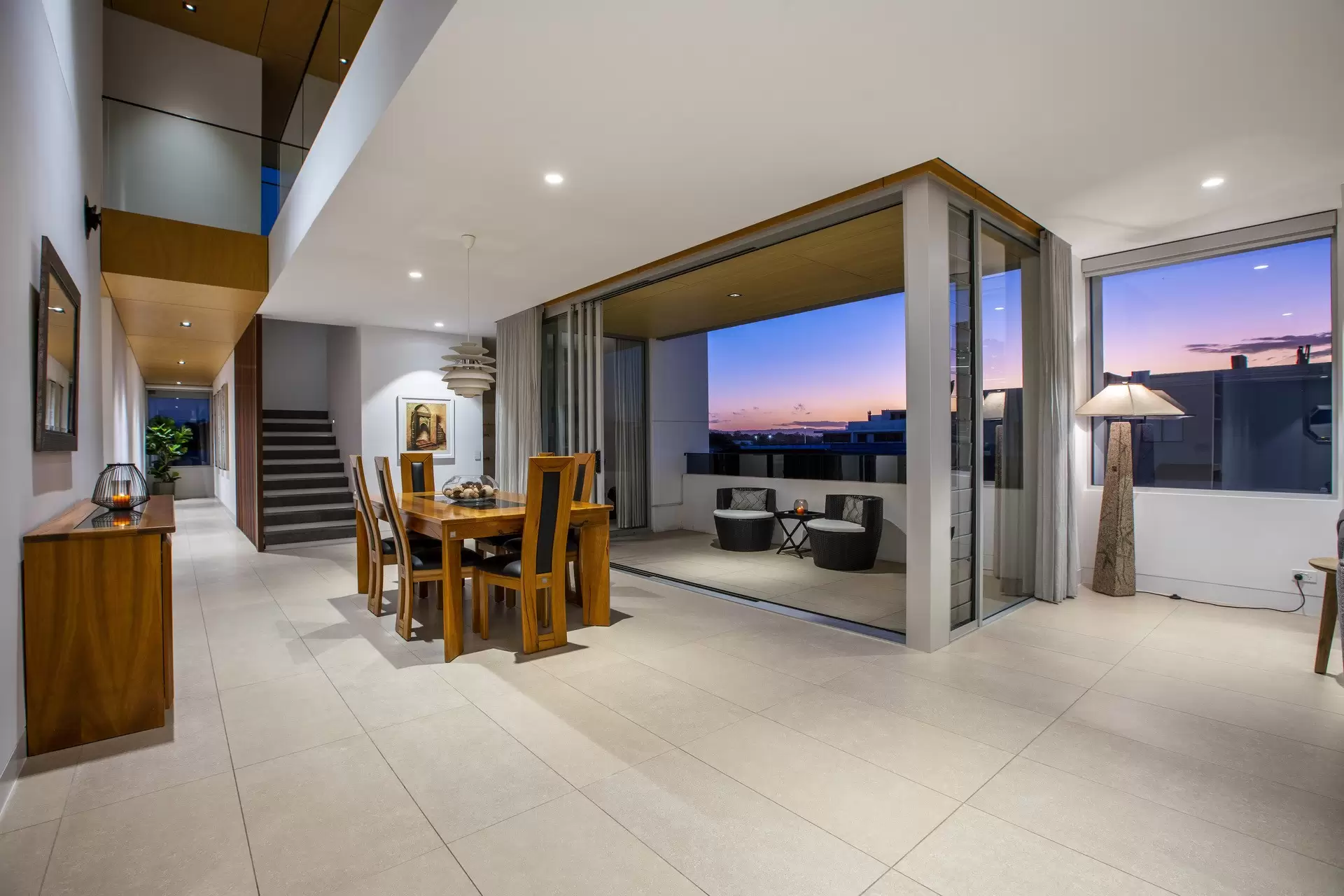 302/50 Woodroffe Avenue, Main Beach Sold by Queensland Sotheby's International Realty - image 1