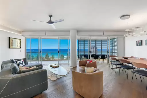 1144/1 Lennie Avenue, Main Beach Sold by 