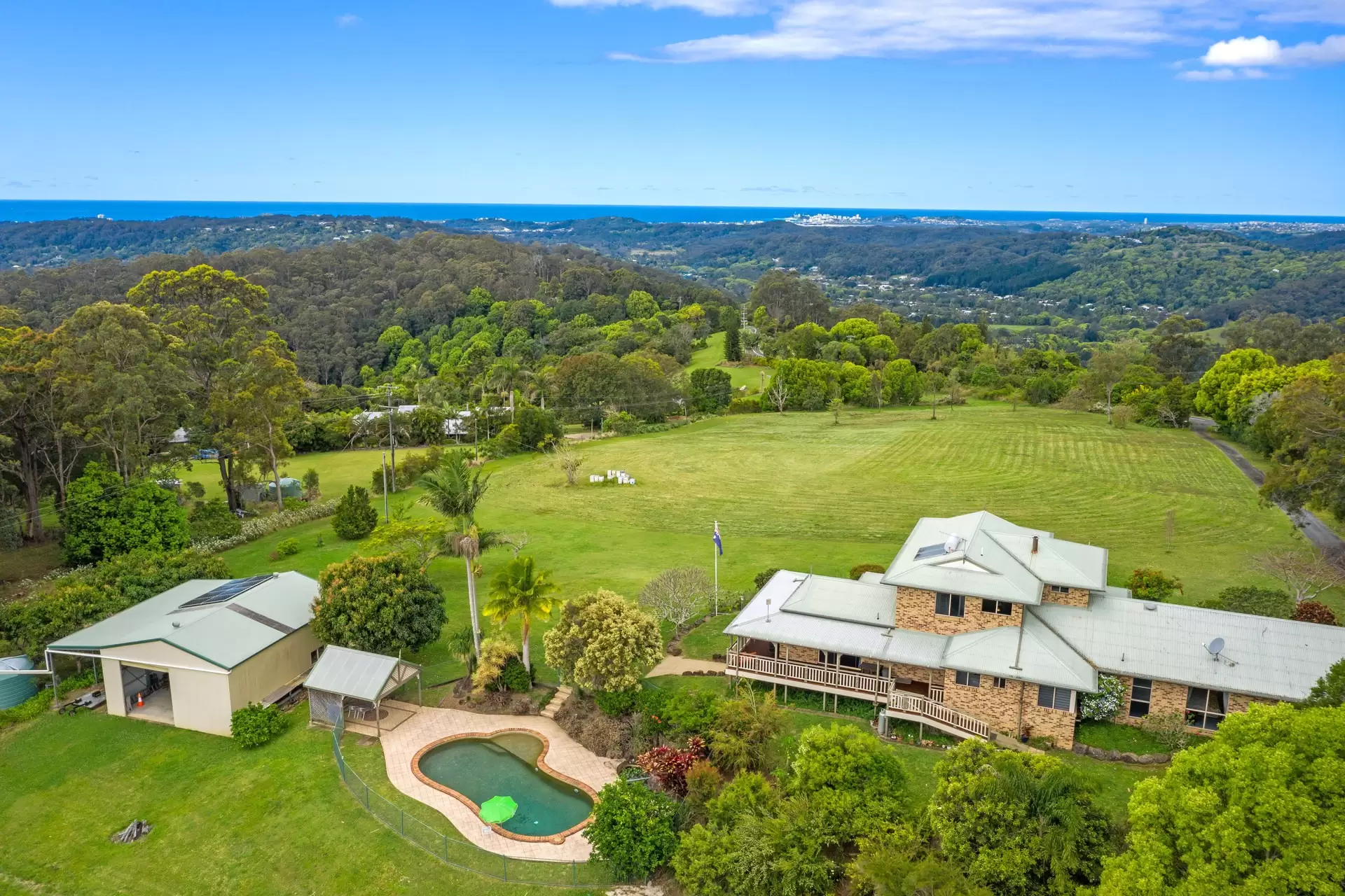 532 Trees Road, Tallebudgera Sold by Queensland Sotheby's International Realty - image 1