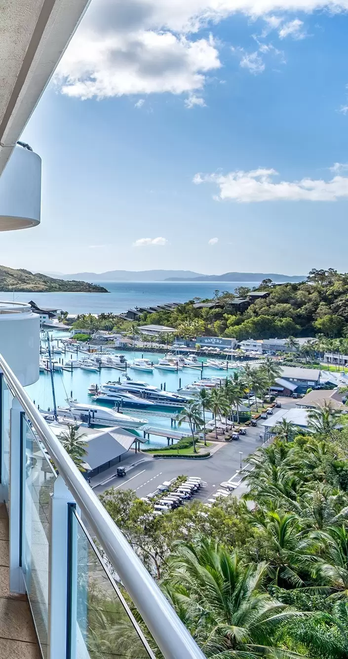 11/1 Marina Drive, Hamilton Island Sold by  - image 1