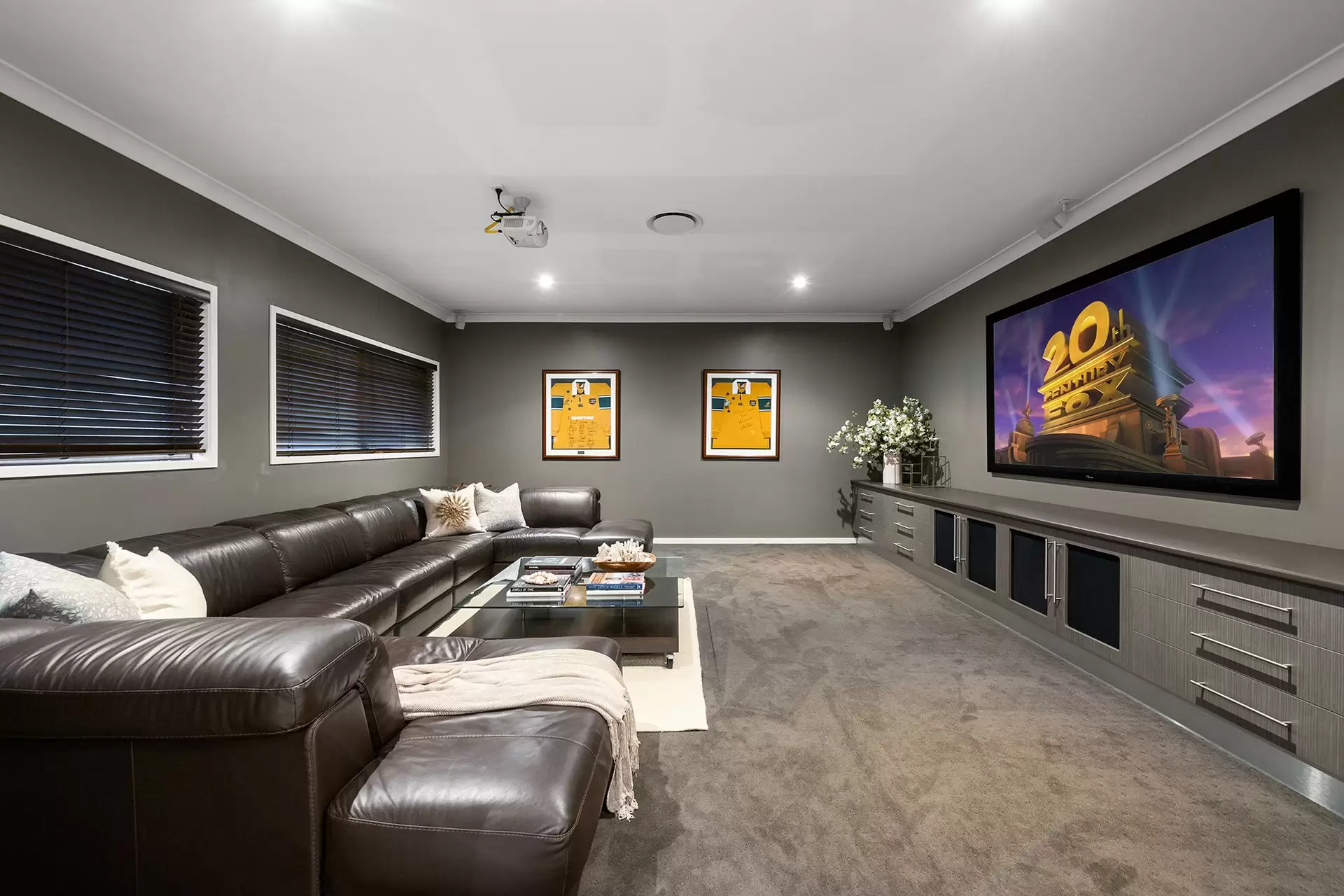 387 Boston Road, Belmont Sold by Queensland Sotheby's International Realty - image 1
