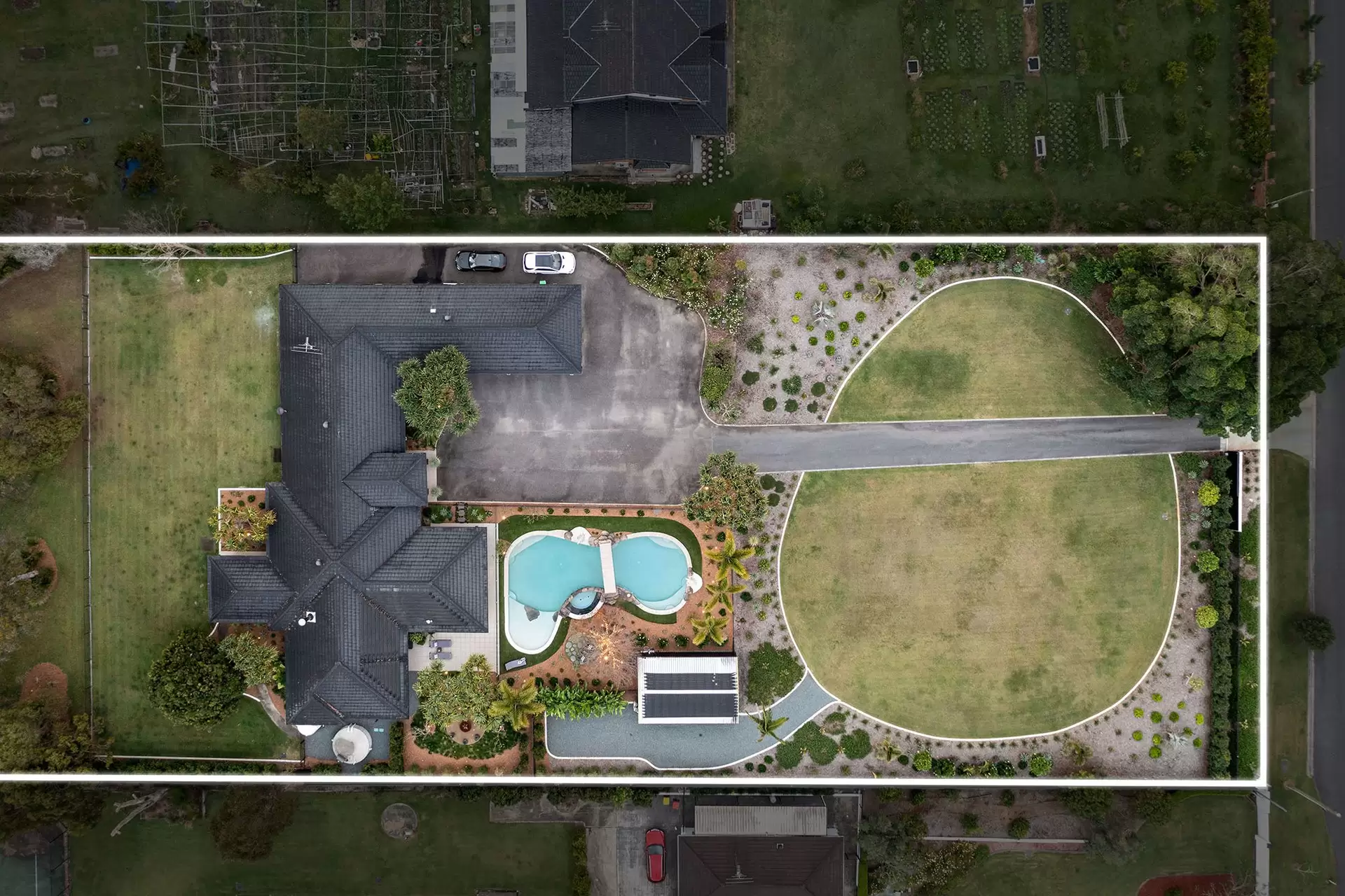 387 Boston Road, Belmont Sold by Queensland Sotheby's International Realty - image 1