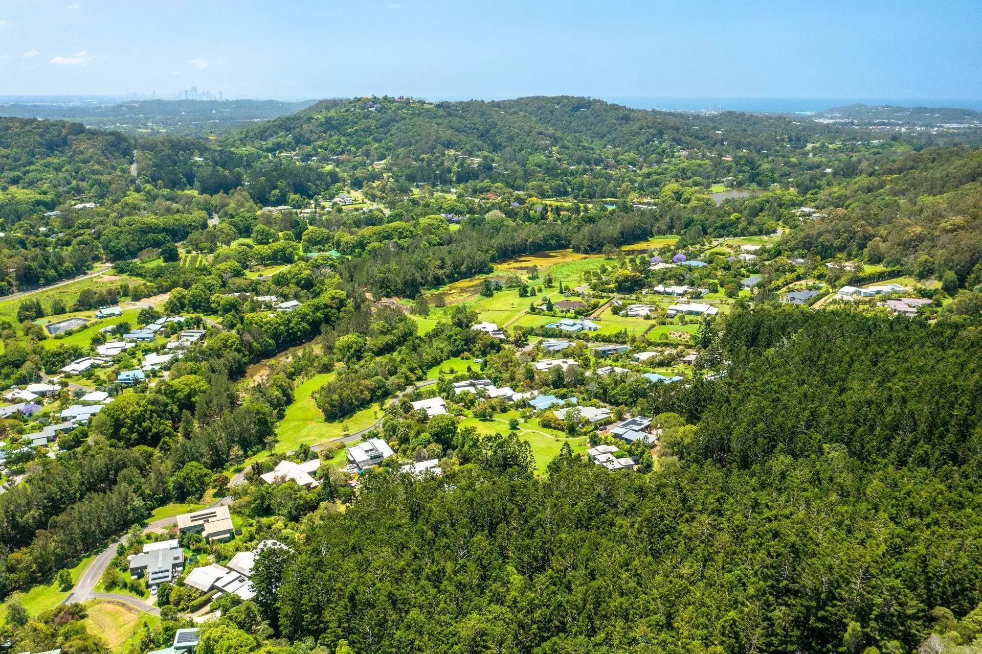 1 Pobblebonk Place, Currumbin Valley Sold by Queensland Sotheby's International Realty - image 1