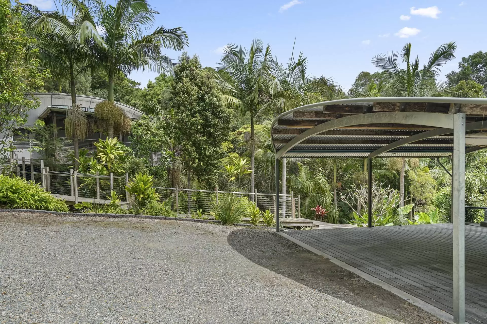 1 Pobblebonk Place, Currumbin Valley Sold by Queensland Sotheby's International Realty - image 1