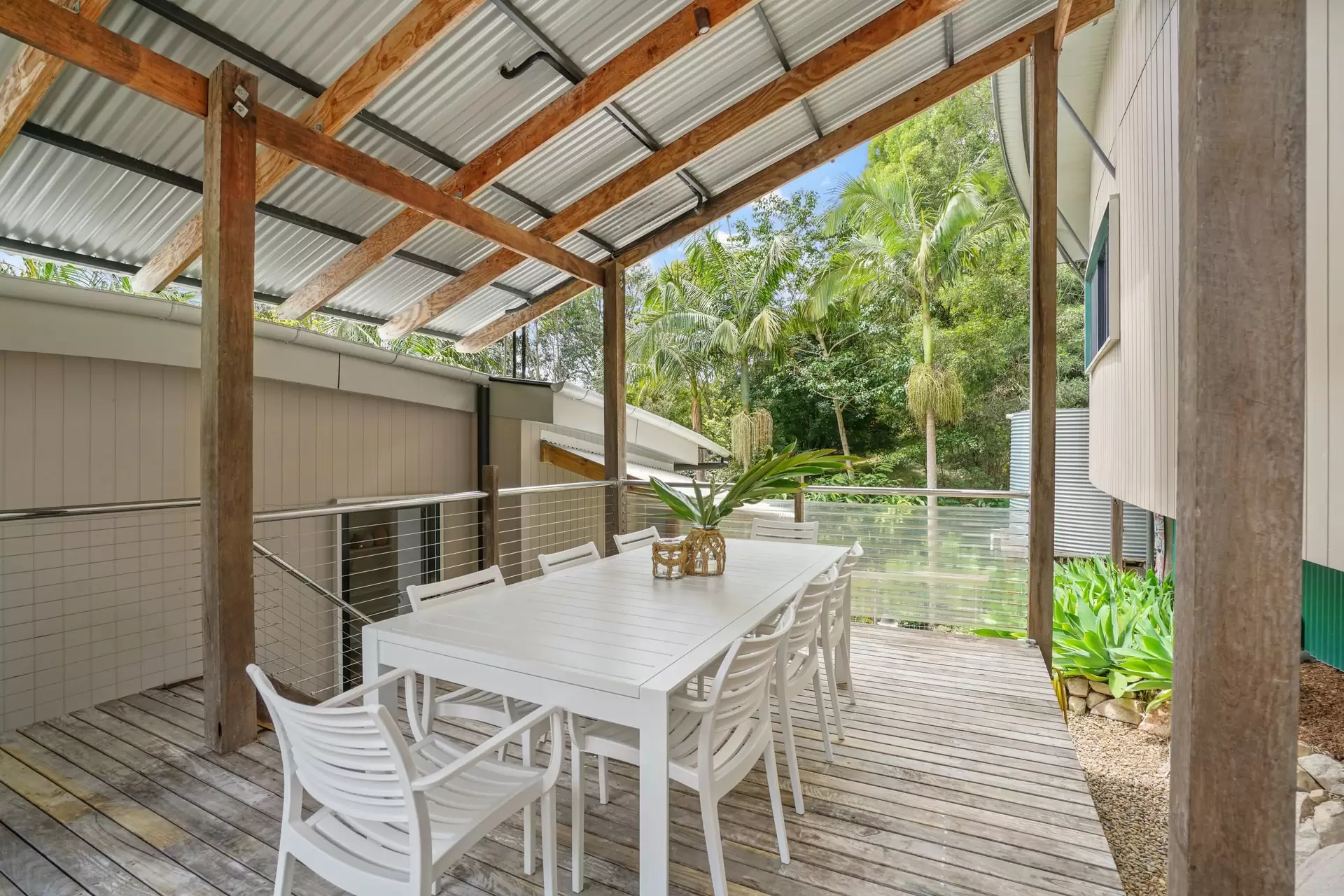 1 Pobblebonk Place, Currumbin Valley Sold by Queensland Sotheby's International Realty - image 1