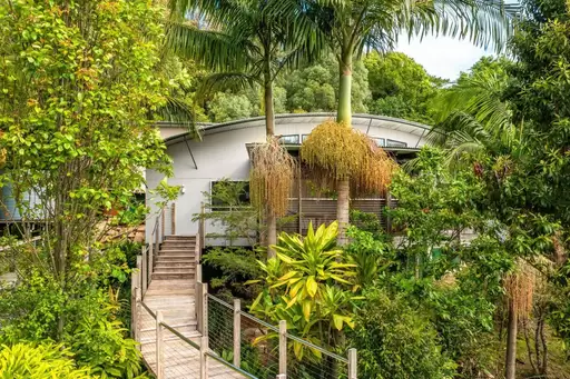 1 Pobblebonk Place, Currumbin Valley Sold by 