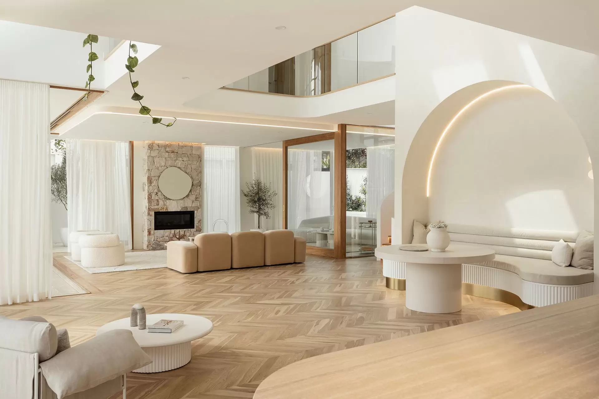 110 Massey Street, Ascot Sold by Queensland Sotheby's International Realty - image 1
