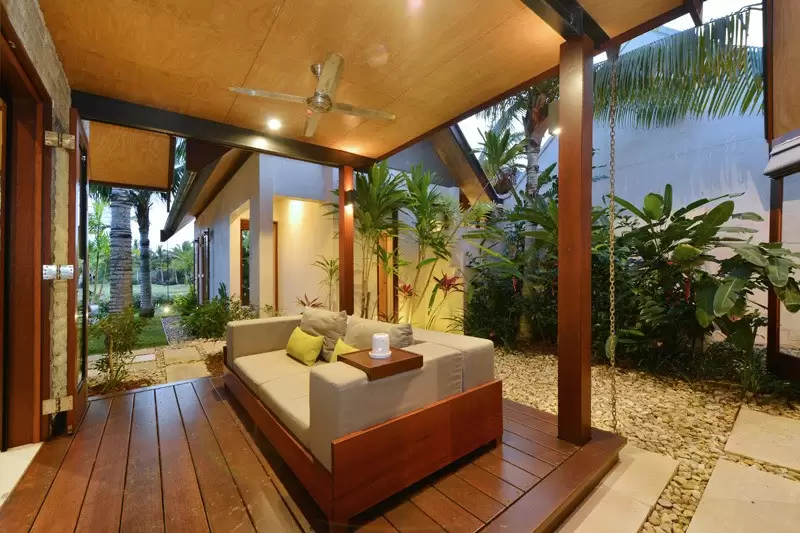 14 Bale Drive, Port Douglas Sold by Queensland Sotheby's International Realty - image 1