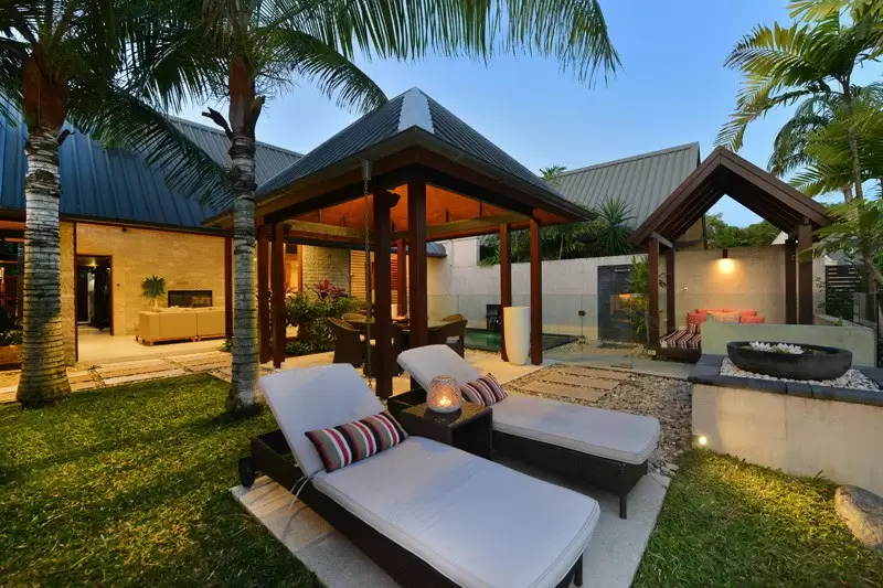 14 Bale Drive, Port Douglas Sold by Queensland Sotheby's International Realty - image 1
