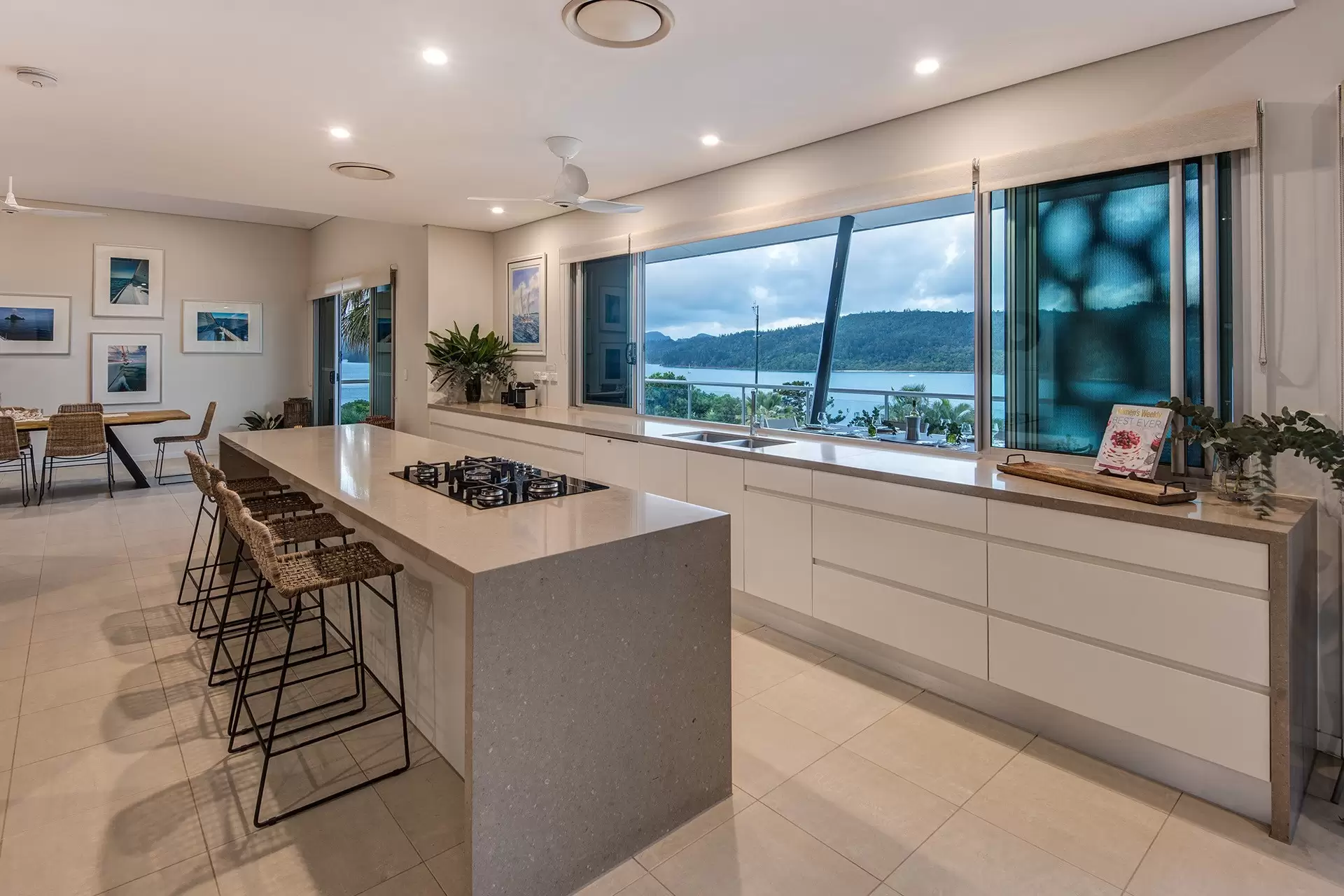 5/18 Whitsunday Boulevard, Hamilton Island Sold by Queensland Sotheby's International Realty - image 1