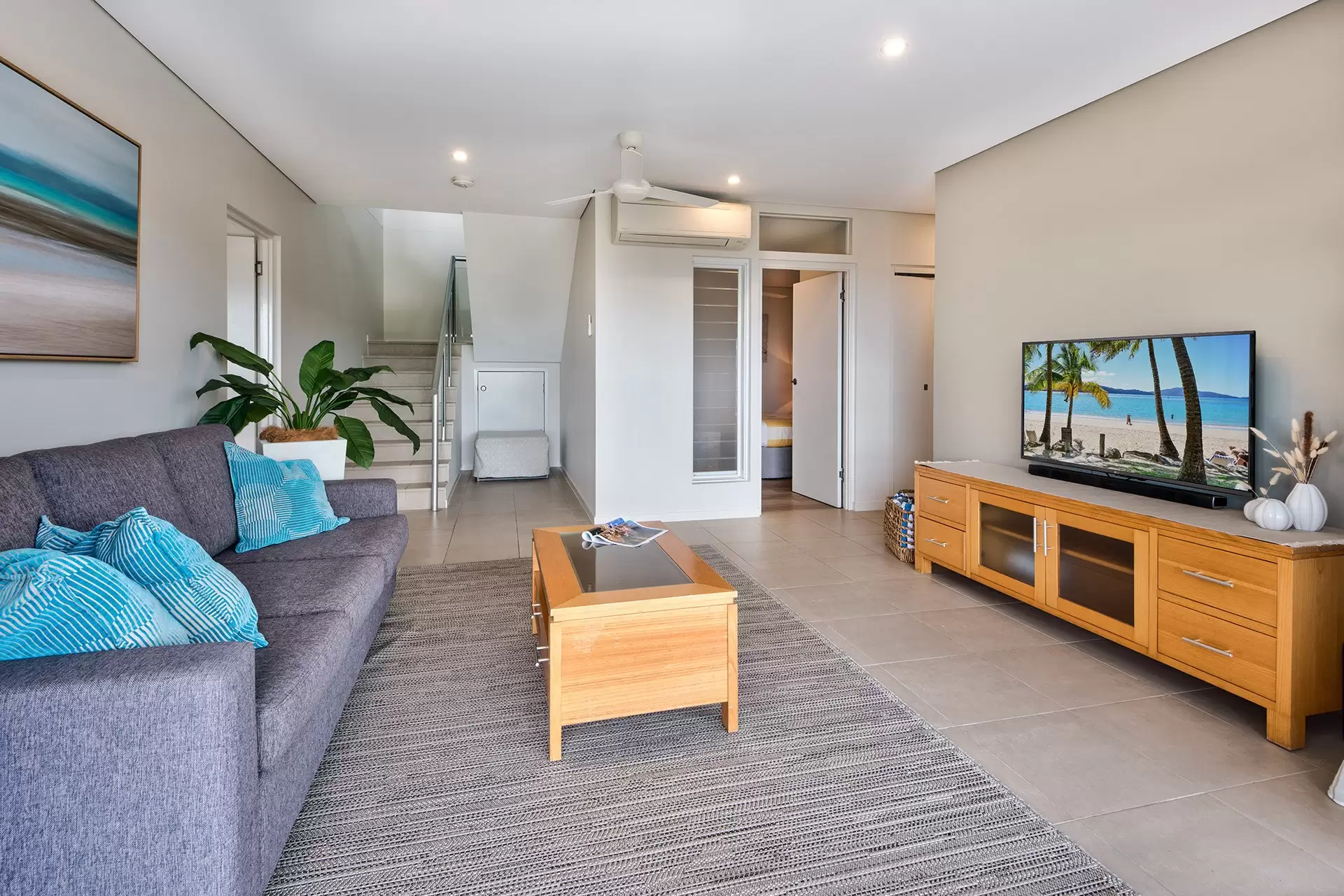5/18 Whitsunday Boulevard, Hamilton Island Sold by Queensland Sotheby's International Realty - image 1