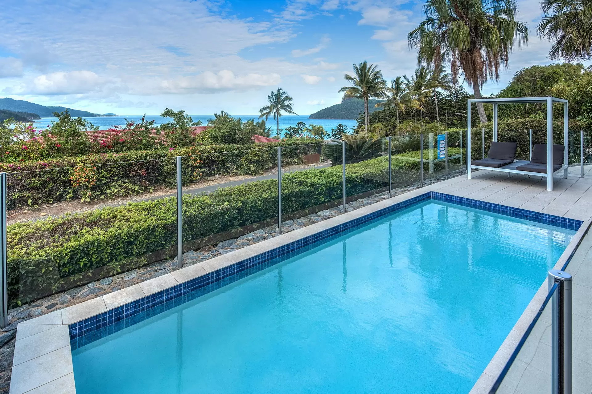 5/18 Whitsunday Boulevard, Hamilton Island Sold by Queensland Sotheby's International Realty - image 1