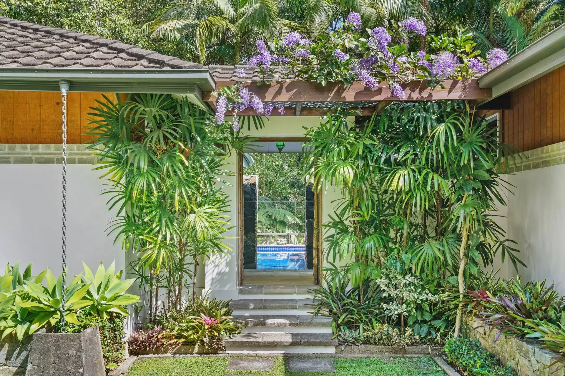 43 Bramley Drive, Tallebudgera Valley Sold by Queensland Sotheby's International Realty - image 1