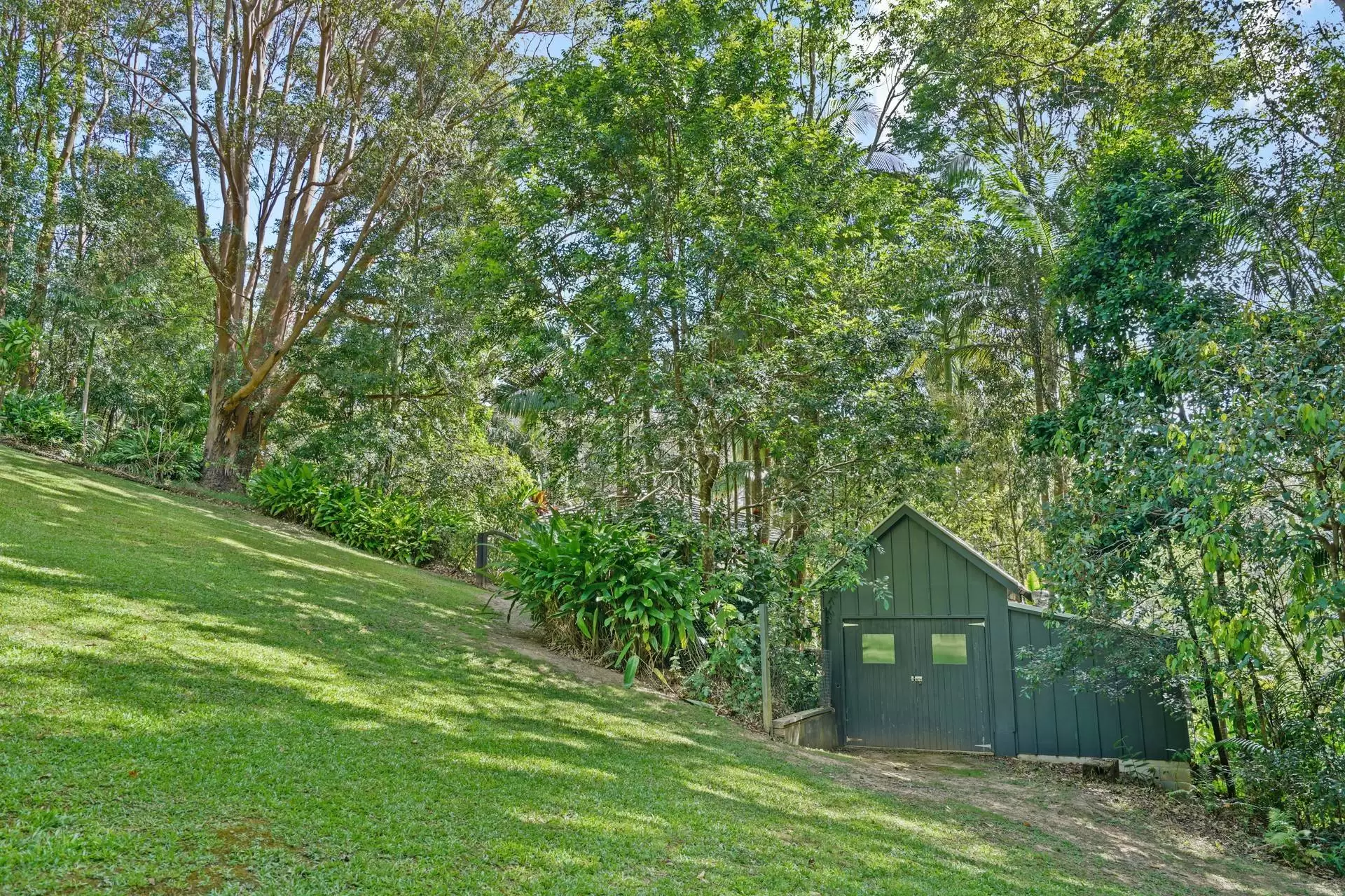 43 Bramley Drive, Tallebudgera Valley Sold by Queensland Sotheby's International Realty - image 1