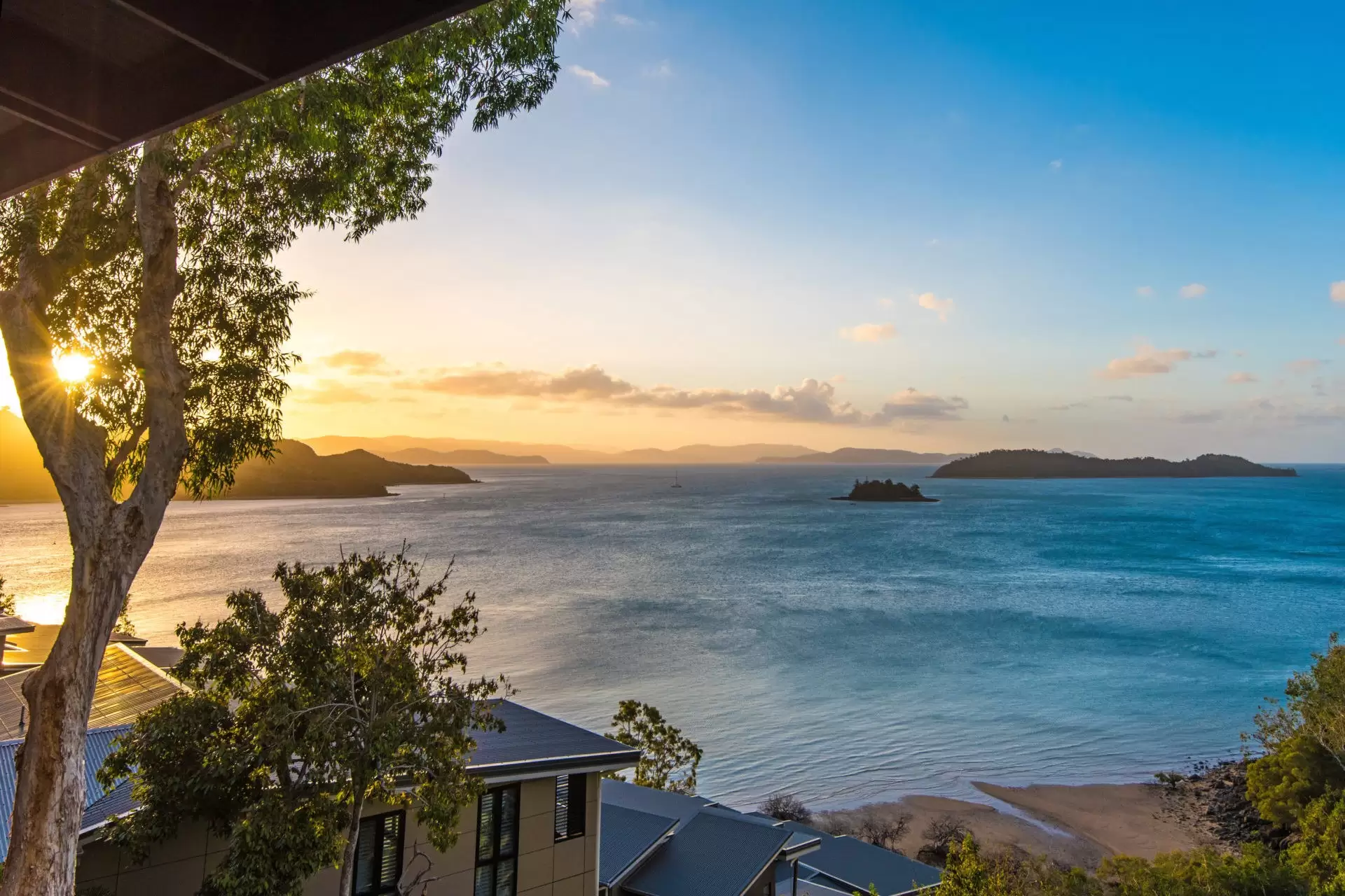 3/7 Acacia Drive, Hamilton Island Sold by Queensland Sotheby's International Realty - image 1
