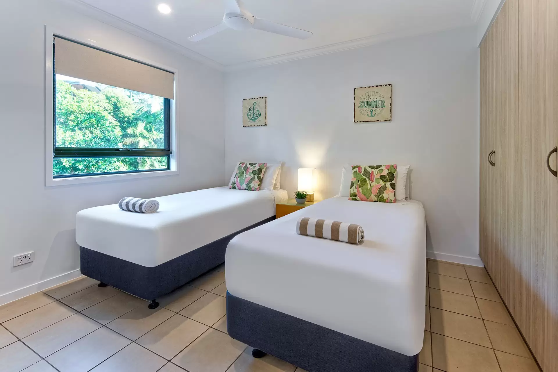 27/5 Banksia Court, Hamilton Island Sold by Queensland Sotheby's International Realty - image 1