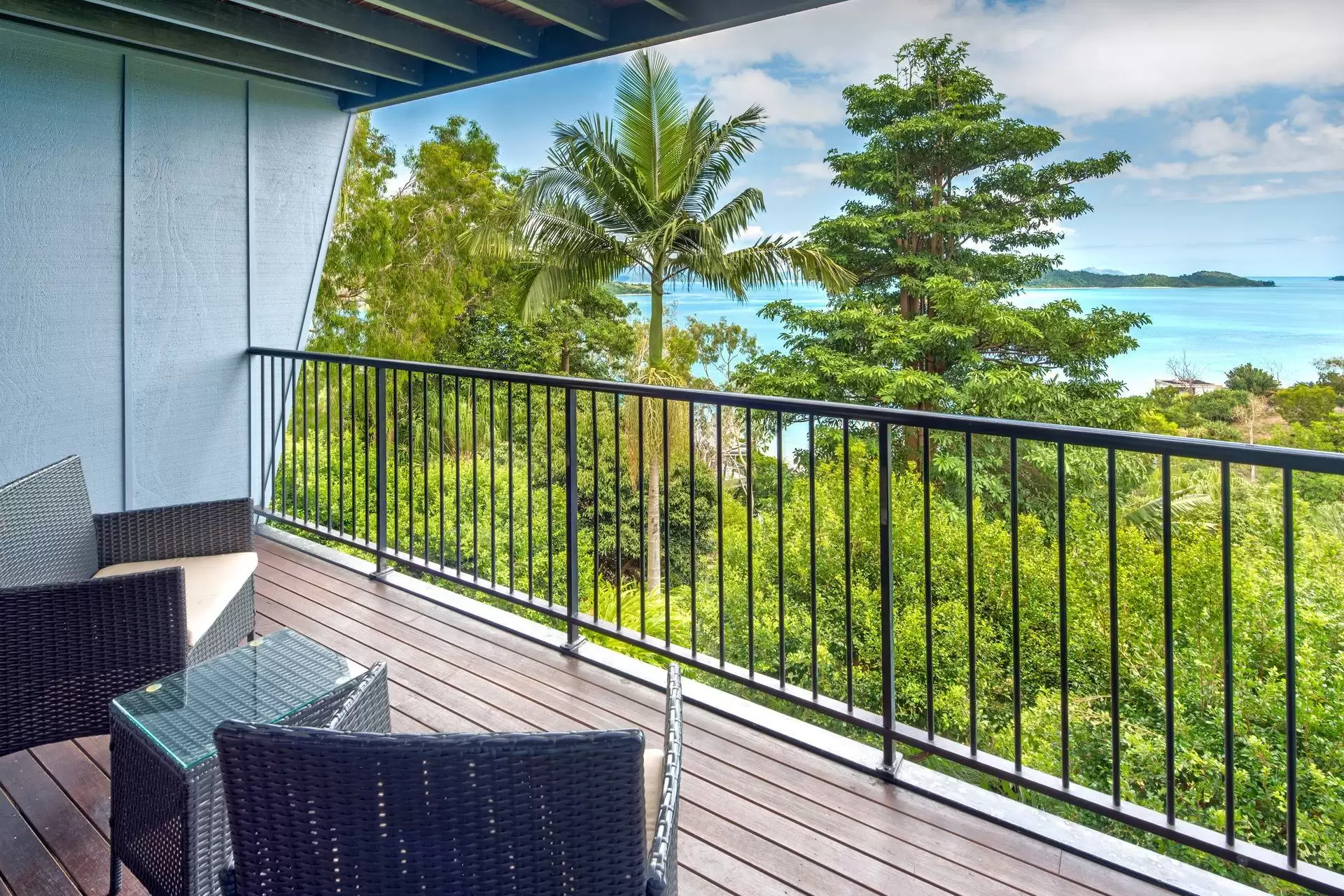 11/7 Acacia Drive, Hamilton Island Sold by Queensland Sotheby's International Realty - image 1