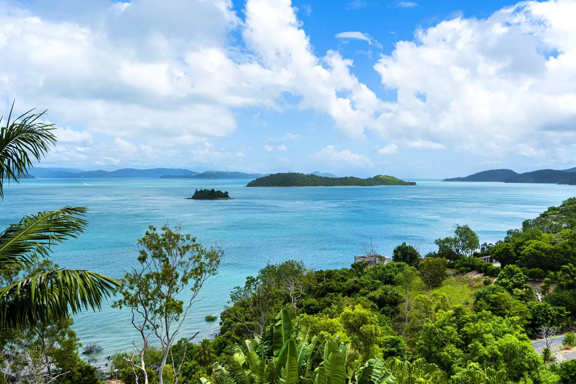 11/7 Acacia Drive, Hamilton Island Sold by Queensland Sotheby's International Realty - image 1