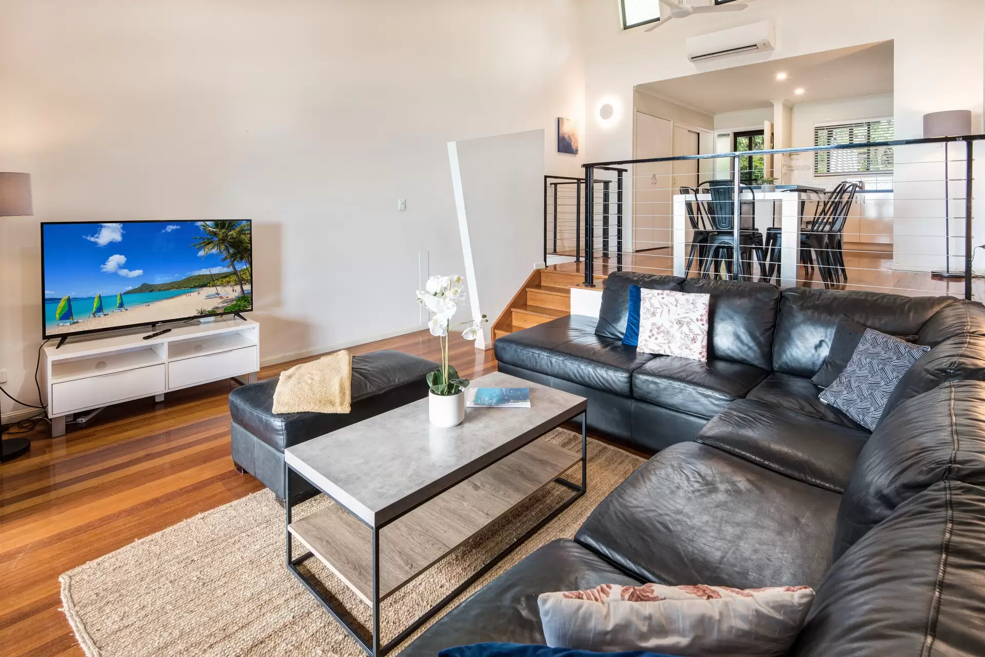 11/7 Acacia Drive, Hamilton Island Sold by Queensland Sotheby's International Realty - image 1