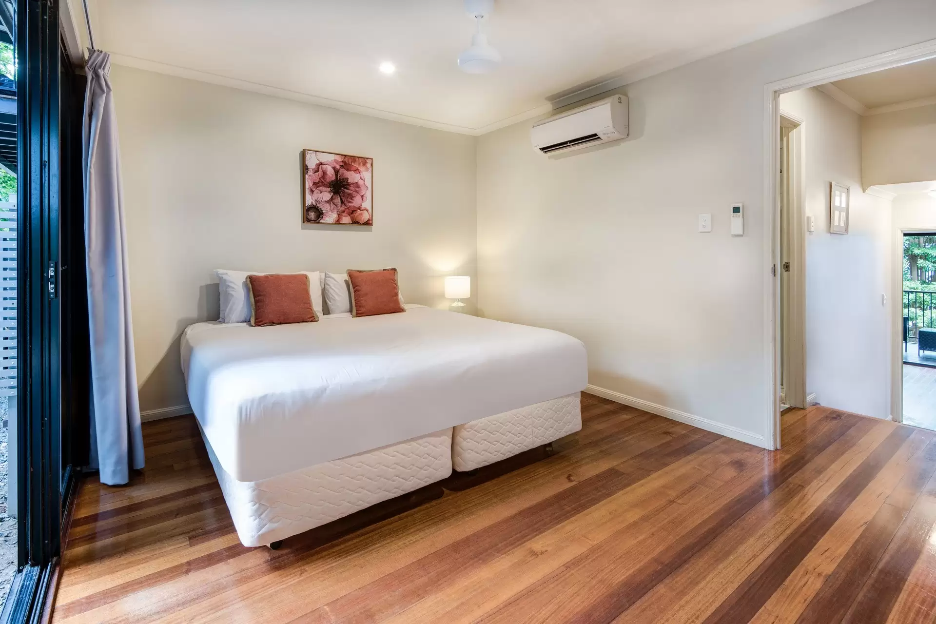 11/7 Acacia Drive, Hamilton Island Sold by Queensland Sotheby's International Realty - image 1
