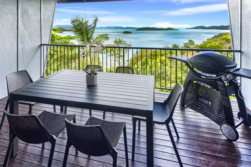 11/7 Acacia Drive, Hamilton Island Sold by Queensland Sotheby's International Realty