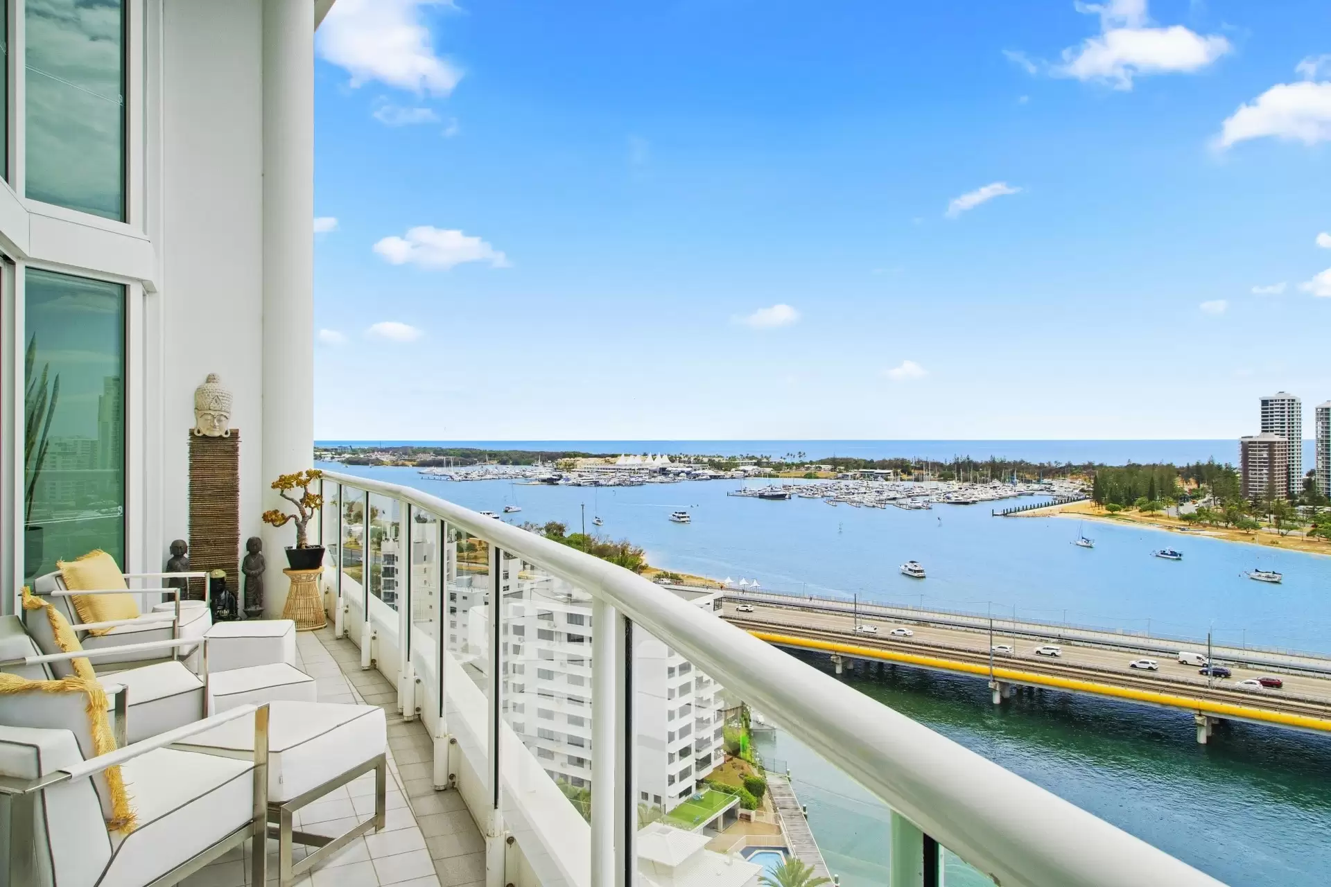 B17-2/75 Brighton Parade, Southport Sold by Queensland Sotheby's International Realty - image 1