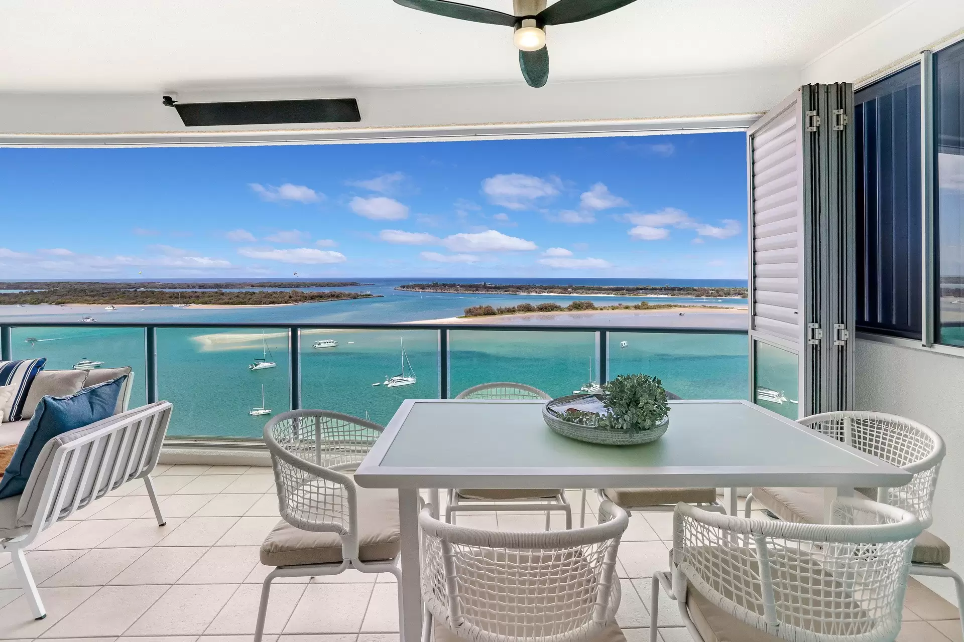 1403/300 Marine Parade, Labrador Sold by  - image 1