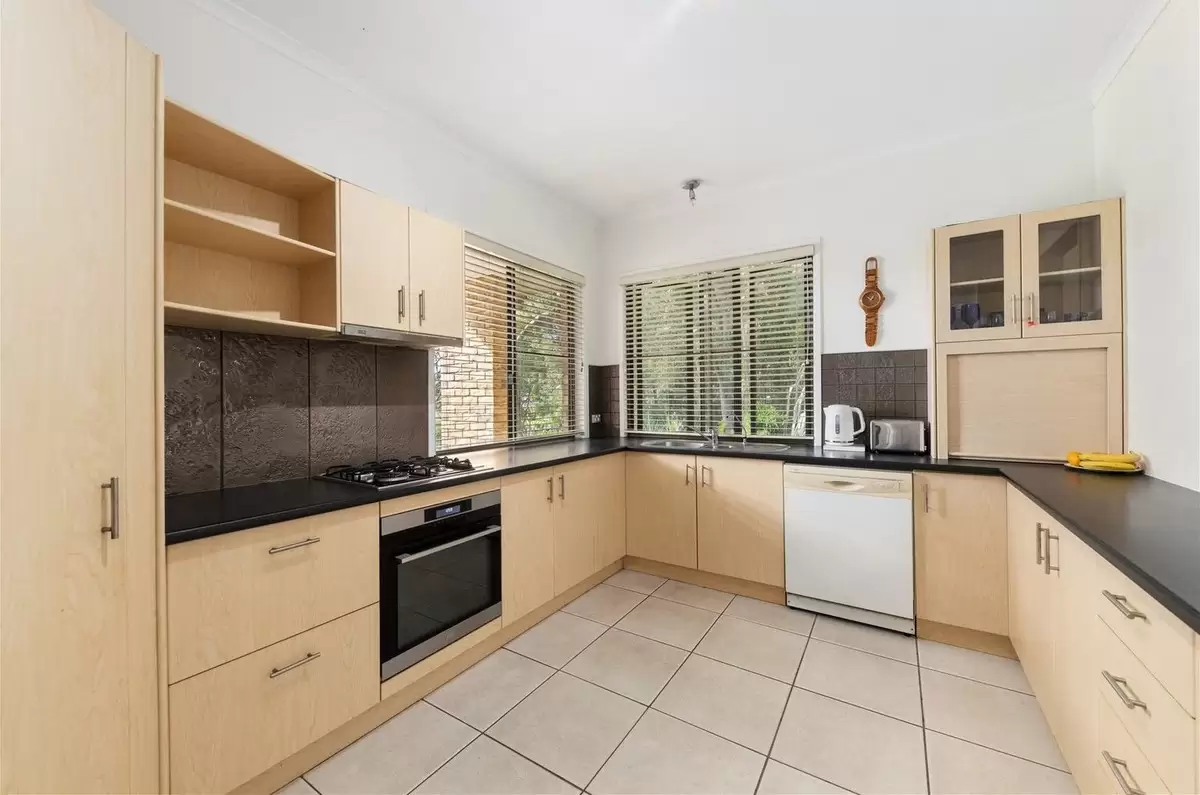 33 Crank Street, Tewantin Sold by  - image 1