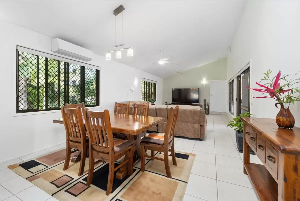 33 Crank Street, Tewantin Sold by  - image 1