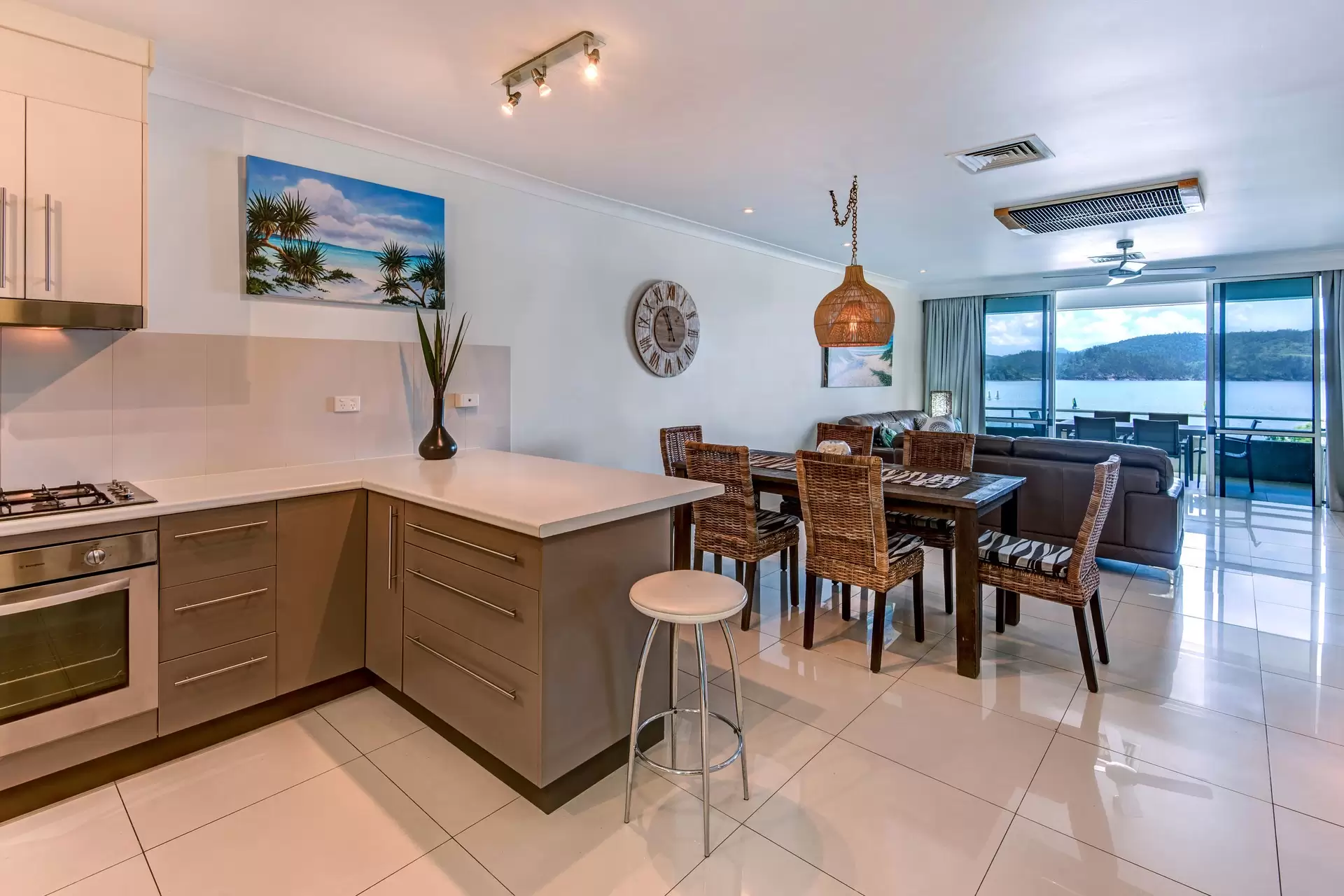 206/16 Resort Drive, Hamilton Island Sold by Queensland Sotheby's International Realty - image 1