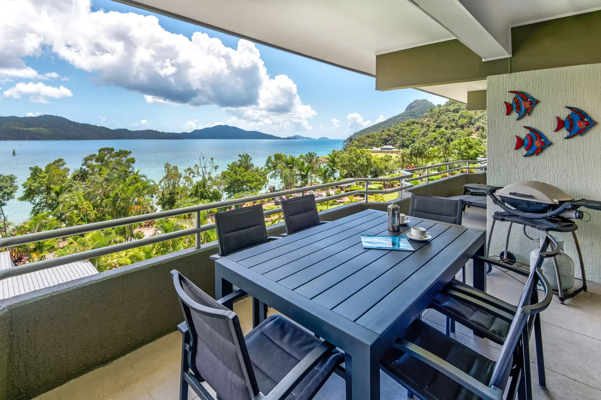 206/16 Resort Drive, Hamilton Island Sold by Queensland Sotheby's International Realty - image 1