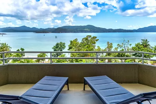 206/16 Resort Drive, Hamilton Island Sold by 