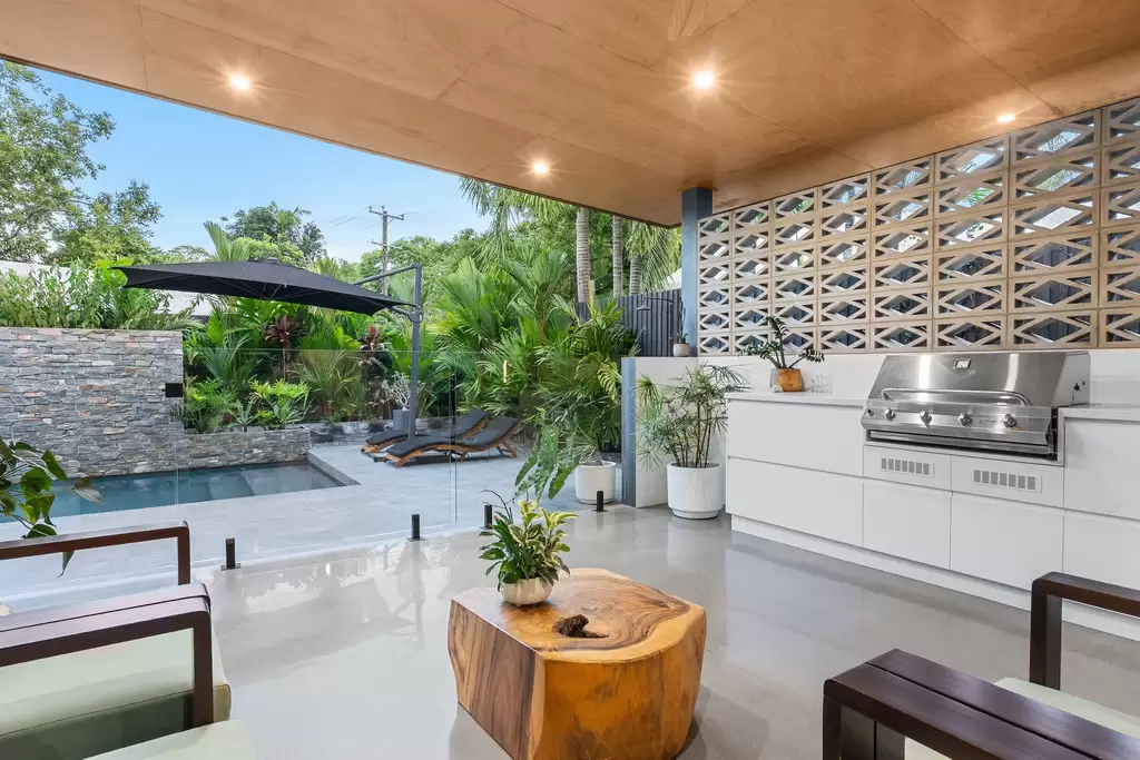 3 Seabrook Avenue, Port Douglas Sold by Queensland Sotheby's International Realty