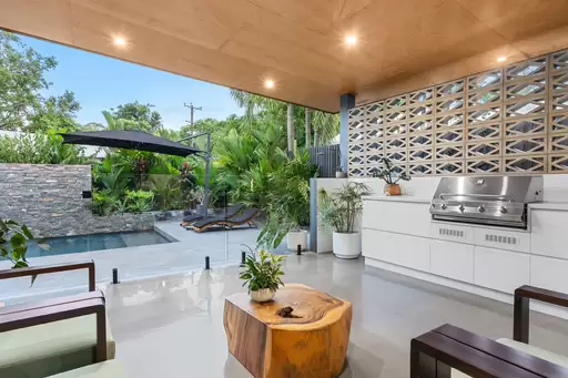 3 Seabrook Avenue, Port Douglas Sold by 