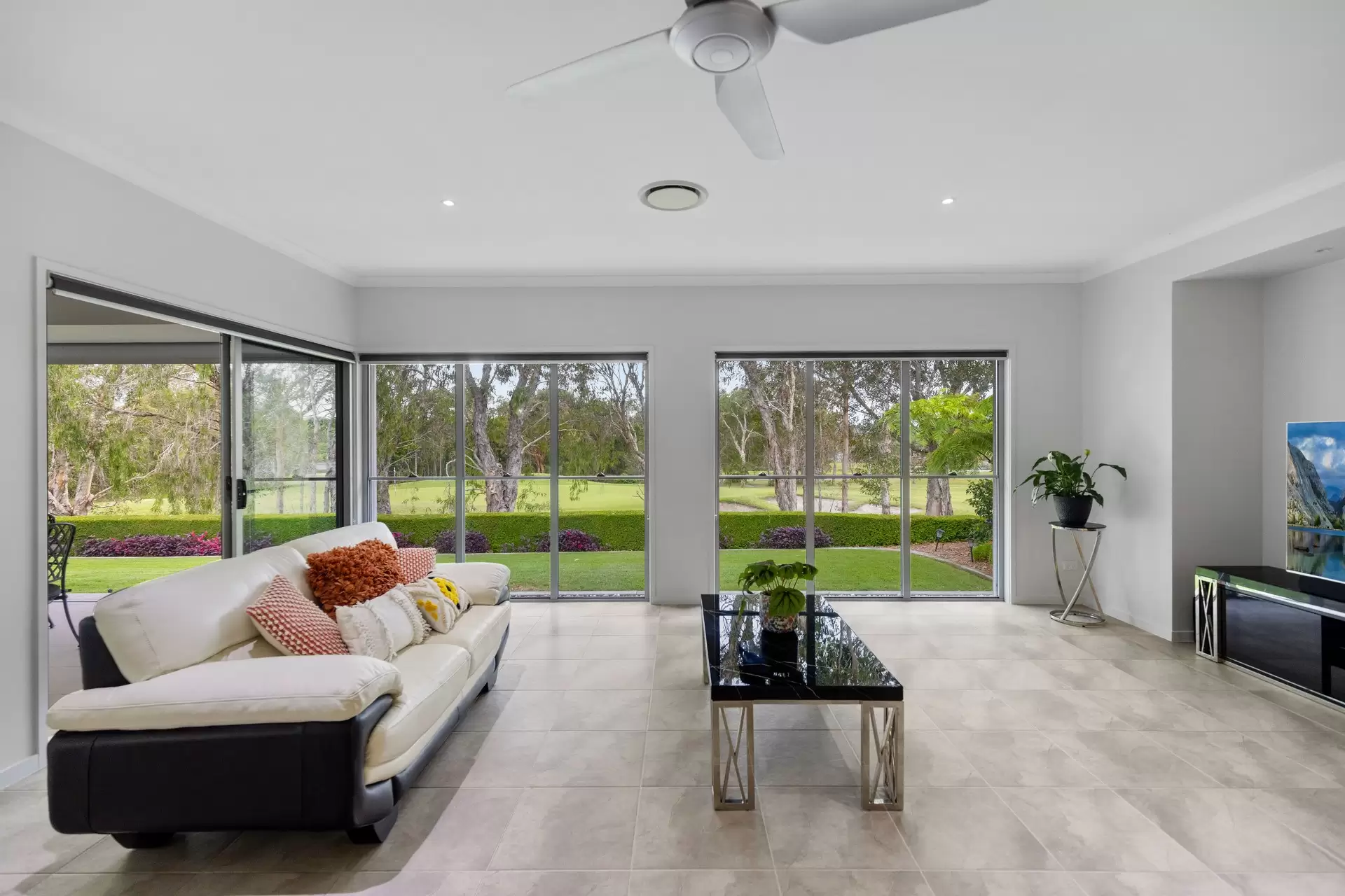 14 Crenshaw Place, Peregian Springs Sold by  - image 1