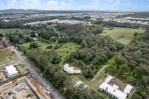 18 School Road, Rochedale Sold by Queensland Sotheby's International Realty