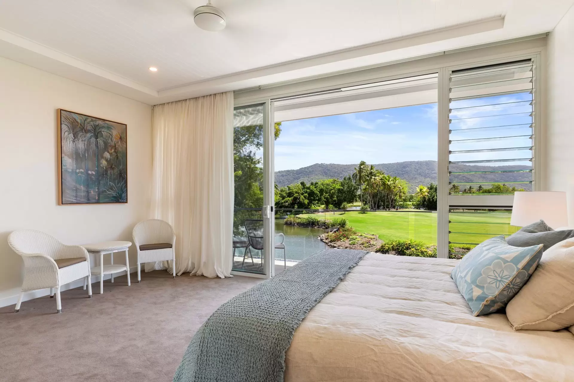 17/4-10 Escape Street, Port Douglas Sold by Queensland Sotheby's International Realty - image 1