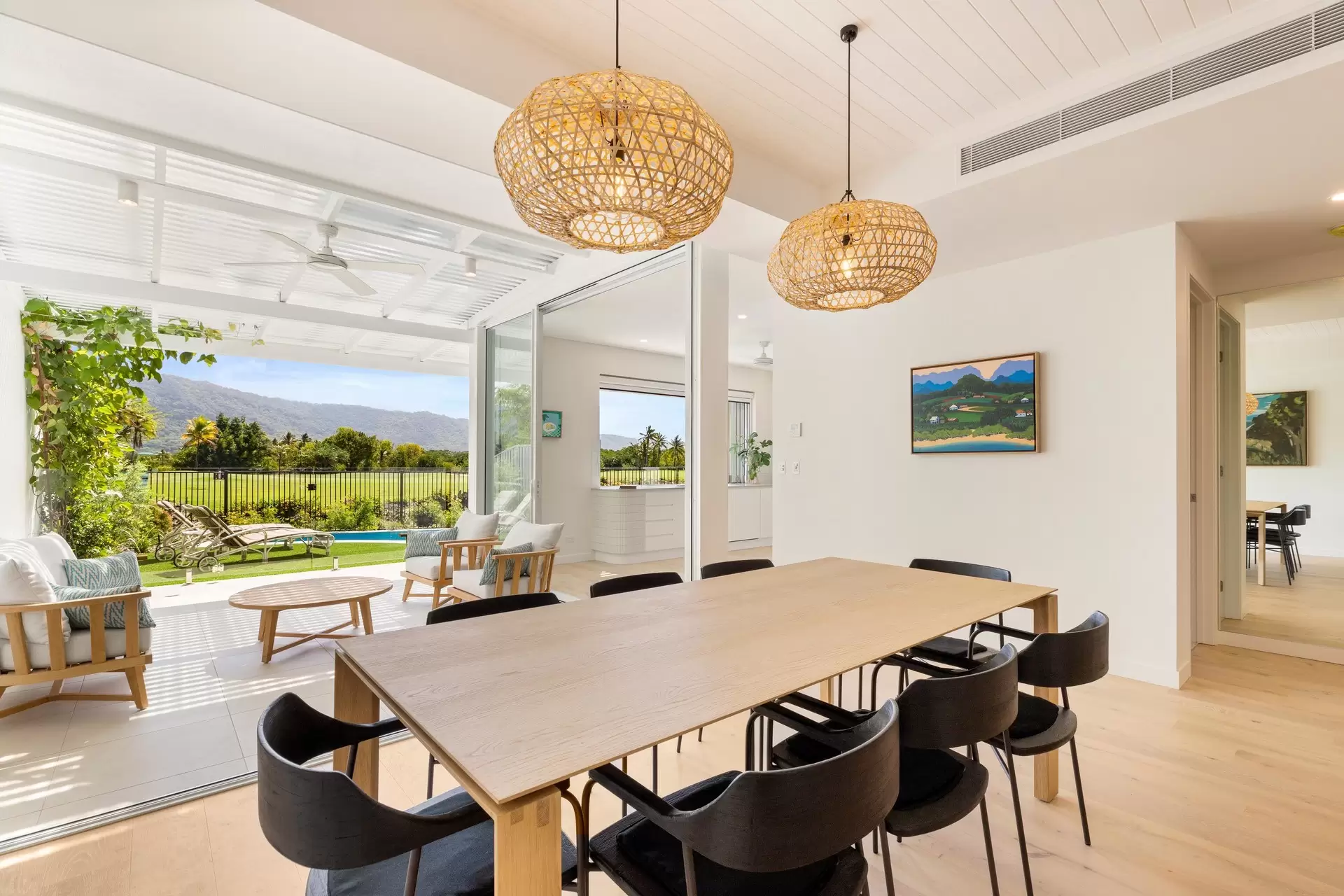 17/4-10 Escape Street, Port Douglas Sold by Queensland Sotheby's International Realty - image 1